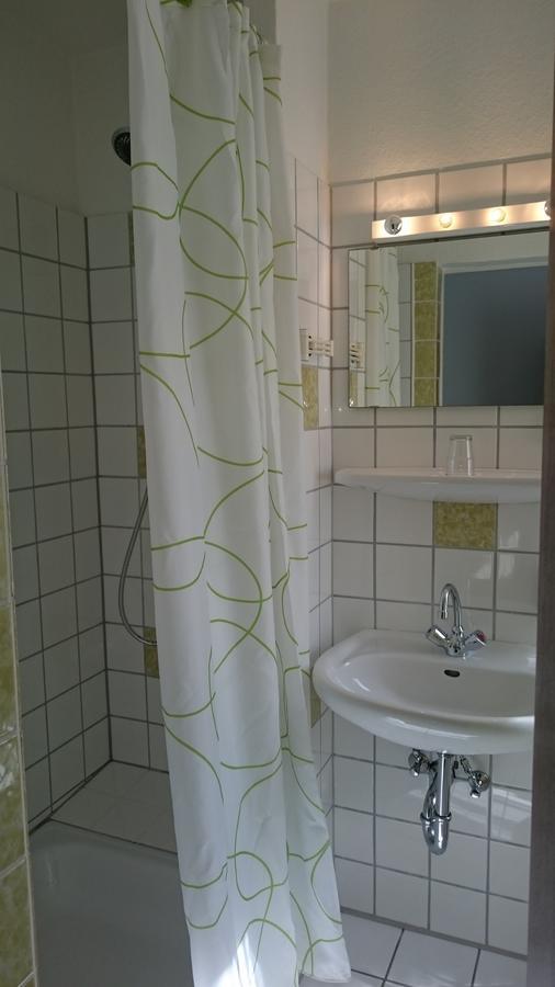 Hotel Froschkoenig Battenhausen エクステリア 写真